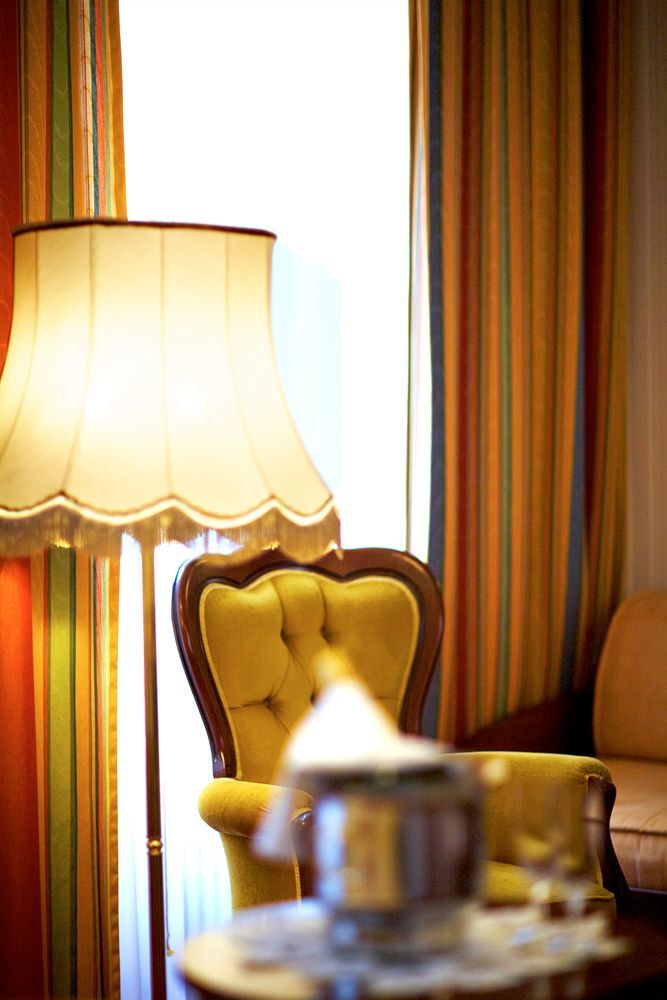 Austria - 3* Wien